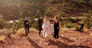 Arizona elopement, Arizona elopement photographer, outdoor Arizona wedding, Sedona wedding, sunset Sedona elopement at Lovers Knoll