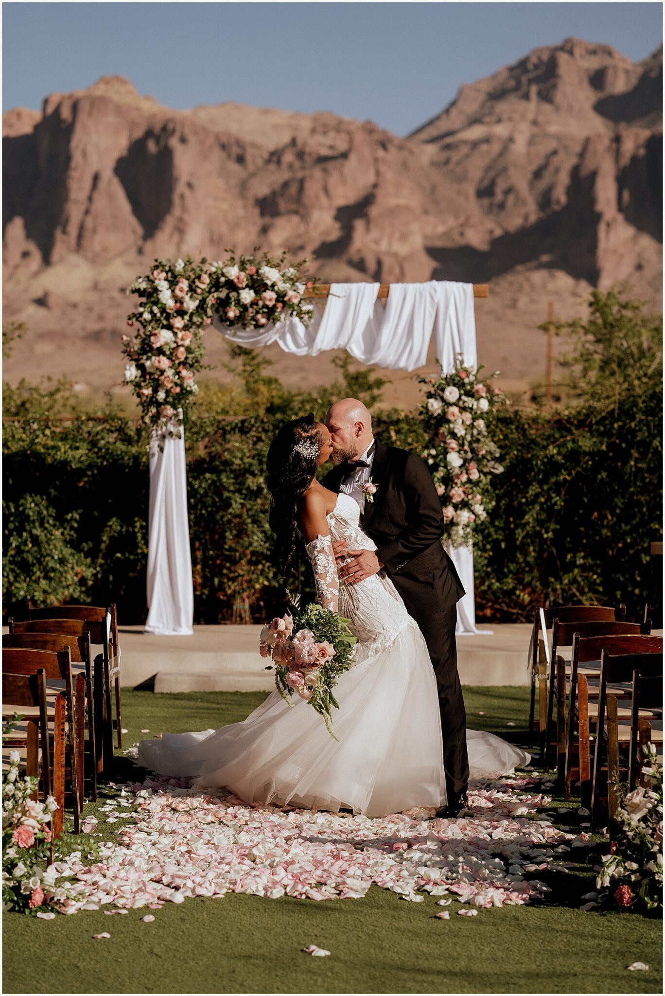A Unique Apache Junction Wedding Venue You'll Be Obsessed With A Unique Apache Junction Wedding Venue You'll Be Obsessed With